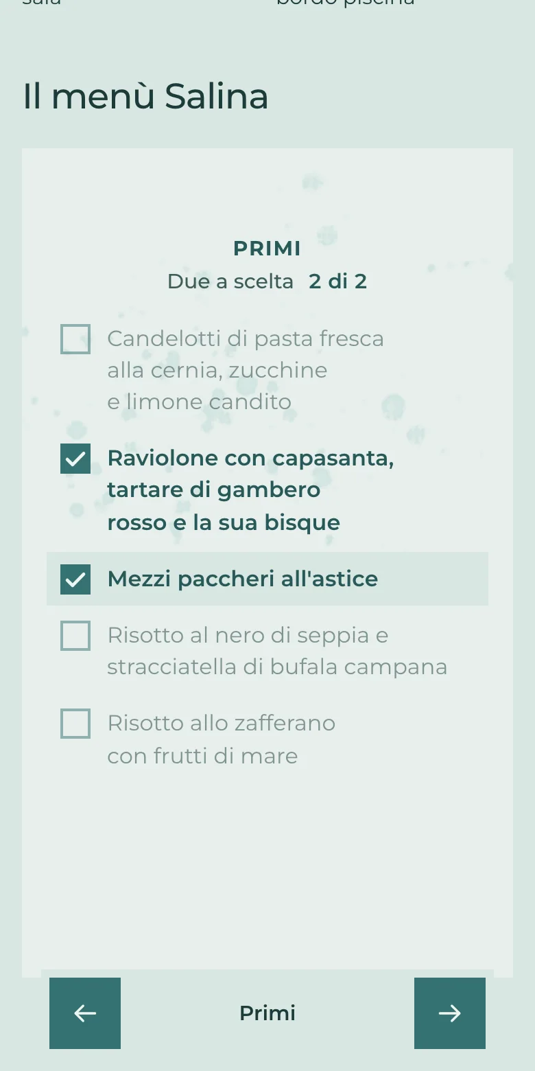 La pagina dei primi sul telefono, con due piatti spuntati e le frecce sotto