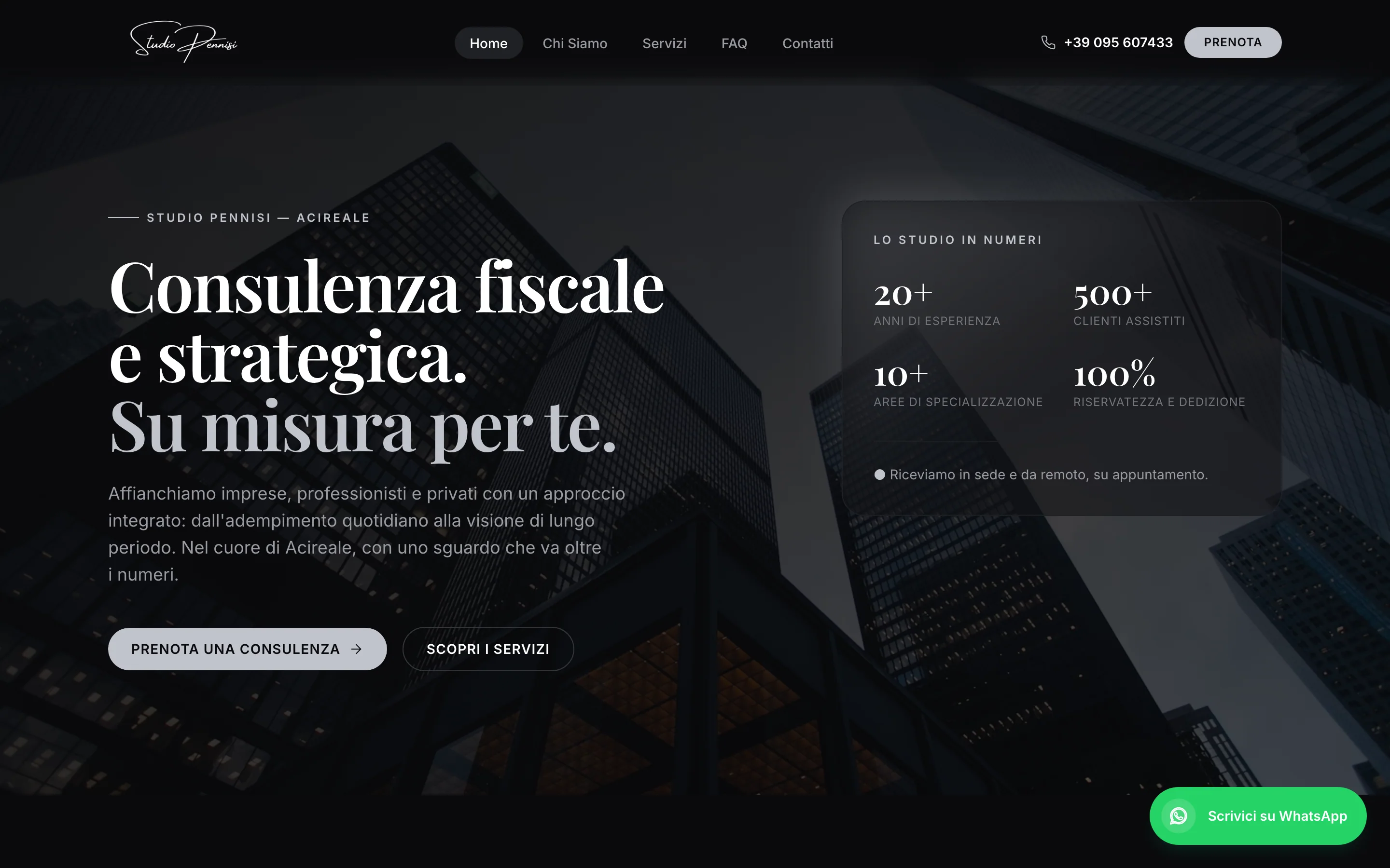 Home del sito Studio Pennisi: il titolo «Consulenza fiscale e strategica. Su misura per te.», i pulsanti «Prenota una consulenza» e «Scopri i servizi» e il riquadro «Lo studio in numeri»